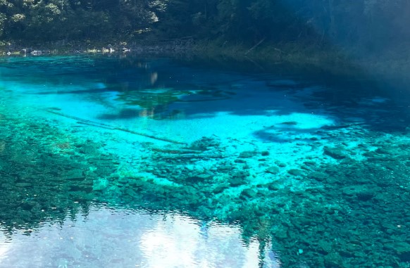 三星堆去九寨沟直通车有没有？怎么规划线路？